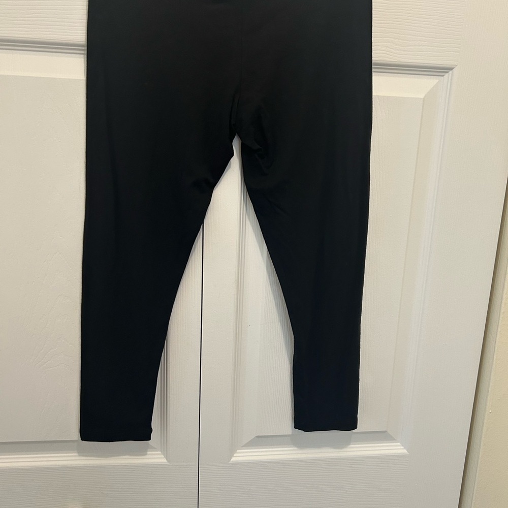 Banana Republic Black Stretch leggings Size Small women.perfect for workout. - Picture 4 of 7